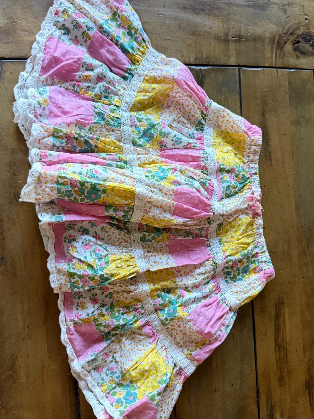 Boden Floral Tiered Skirt in Pink, Yellow, Green with White Crochet Trim
